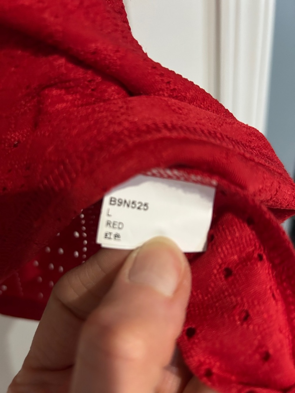 Lady’s top - Picture 5 of 5